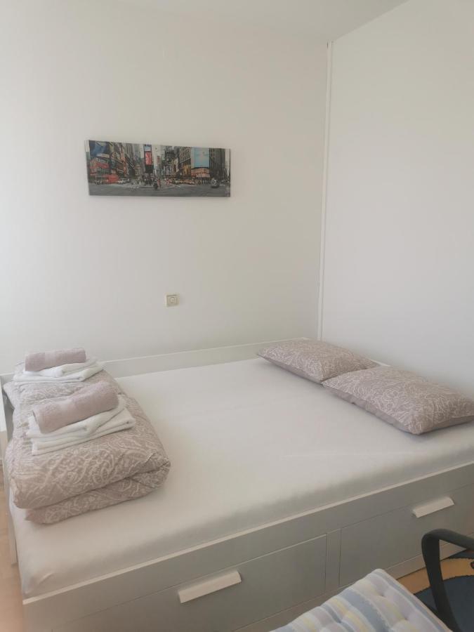 Sobe Pavica Apartman Újlak Kültér fotó
